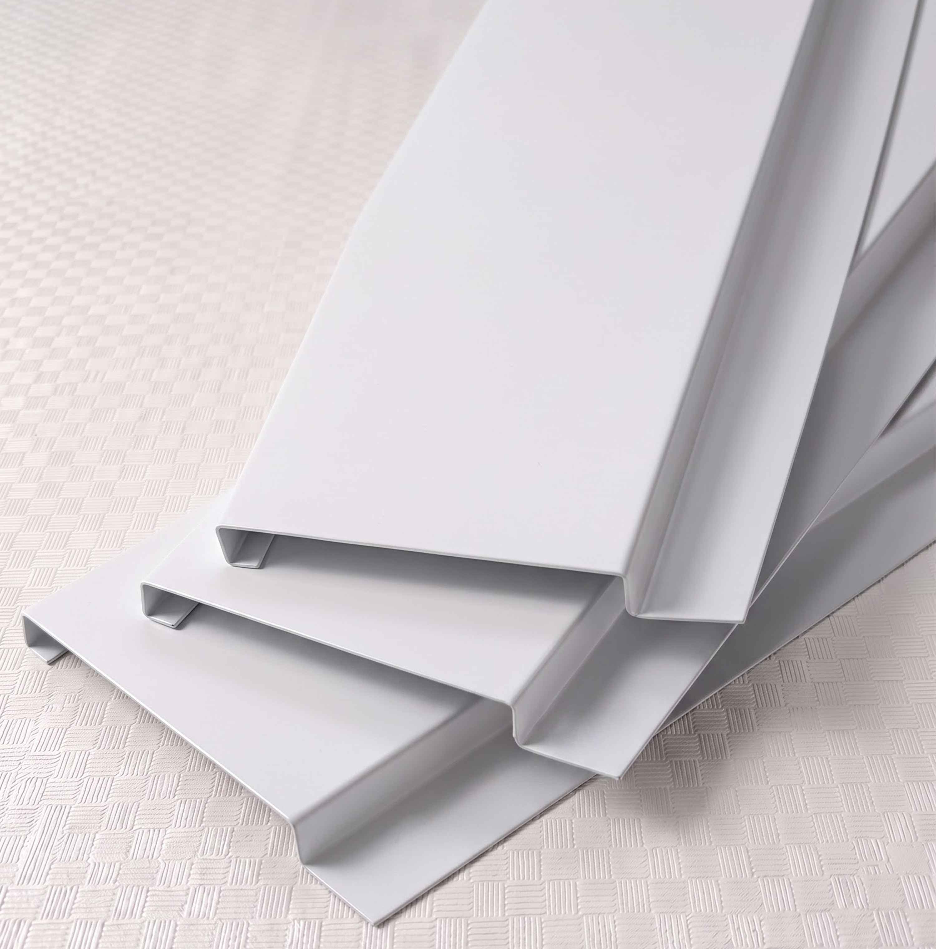 84C Linear Ceiling Panels